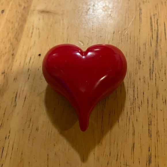 Hand Crafted Other - Handmade resin heart shaped magnet